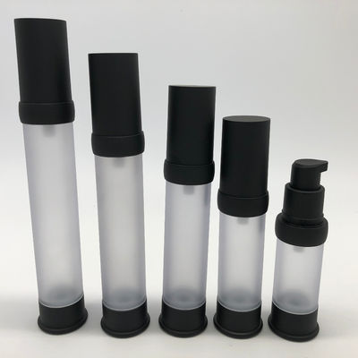 良い価格 15-35ml 黒色 空気のないプラスチックローションボトル 皮膚ケアソリューションに最適 オンライン